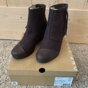 TOMS Desert Wedge High Bootie NWT - Size 8.5